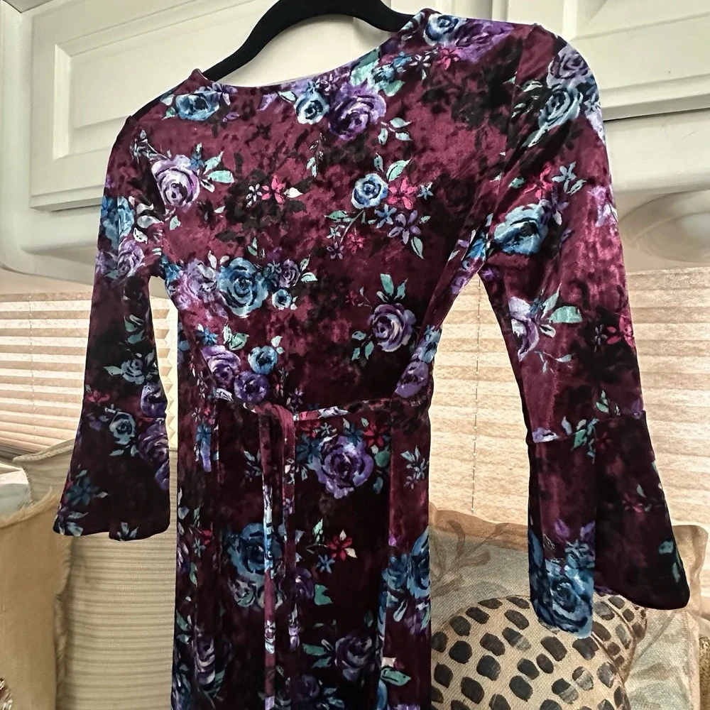 Justice Girls Velour‎ Dress Size 8 Floral Bell Sleeves A-Line Midi Whimsical